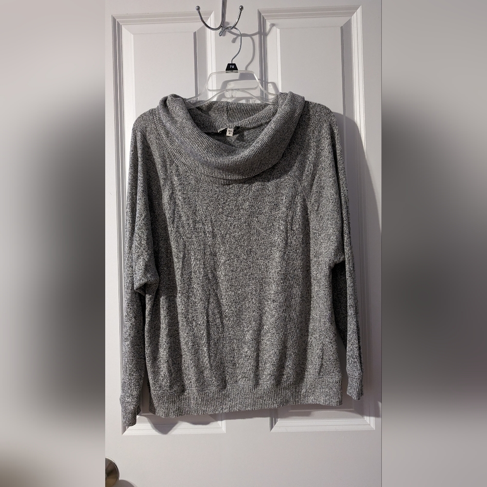 Express woman's size small grey sweater